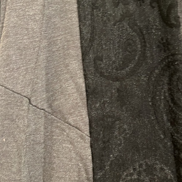 Grey and Black Cardigan Size L - Picture 2 of 2